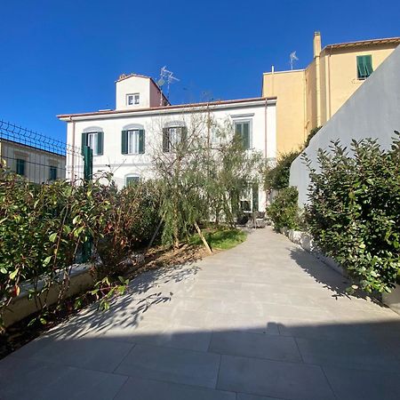 La Lanterna sul mare Livorno Exterior foto